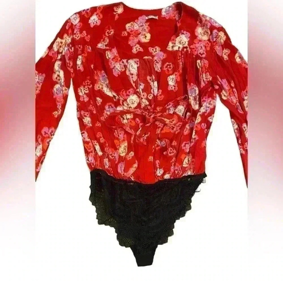 Free People Forties Feel Bell Sleeve Bodysuit Size Small - Picture 5 of 12